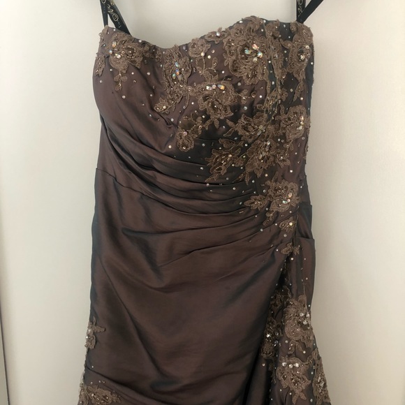 Mother of the bride dress - Picture 3 of 8